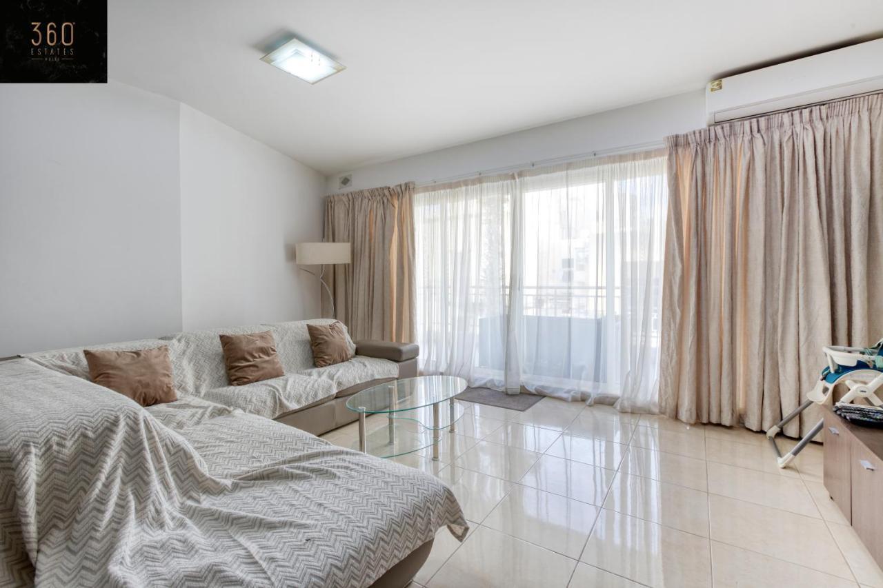 Charming Home Meters From The Seafront With Terrace By 360 Estates St. Paul's Bay Exteriér fotografie