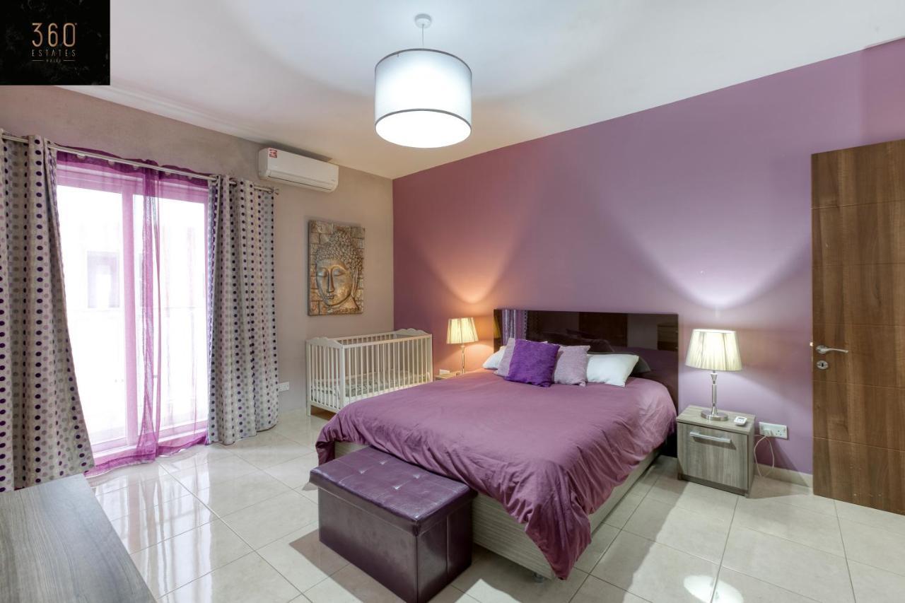 Charming Home Meters From The Seafront With Terrace By 360 Estates St. Paul's Bay Exteriér fotografie